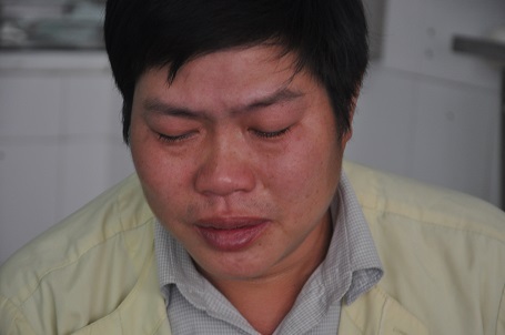 Giá như được đánh đổi, anh sẵn sàng đổi cho con cuộc sống của anh.