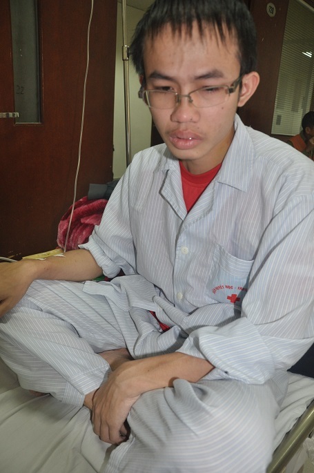 Bất ngờ phát hiện căn bệnh ung thư máu khiến Trung phải cấp cứu tại Viện huyết học truyền máu TW.