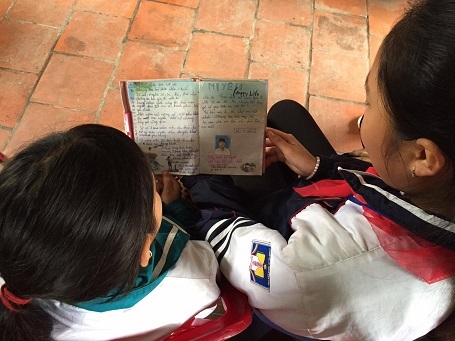 "Bố mẹ chết rồi, đừng khóc nữa em !" - 9 Các em chỉ khao khát được đến trường học để thực hiện lời hứa với mẹ trước lúc mẹ đi.