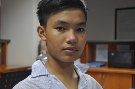"Trời đã cướp mất chồng chị, sao còn nỡ cướp cả con ?!" - 2 Con trai chị là em Quang cũng phát hiện bị ung thư máu.