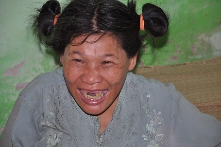 Chị Tươi vẫn cứ hồn nhiên như đứa trẻ lên 3.