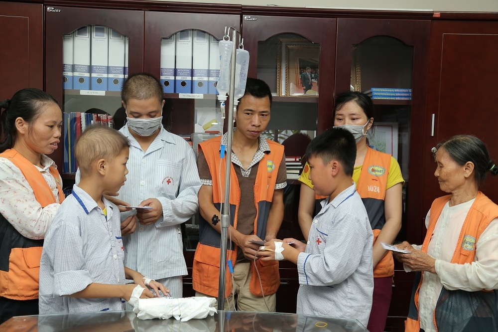 Được chia sẻ với các em là điều vô cùng hạnh phúc.