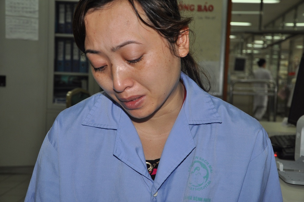 Tuy nhiên chị Ly lại không thể lo được tiếp kinh phí chữa trị.