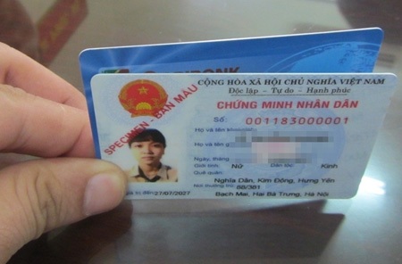 3.367 tỷ đồng xây dựng dự án Cơ sở dữ liệu quốc gia về dân cư - 1 Ảnh mẫu CMND 12 số đang được Bộ Công an triển khai cấp ở nhiều địa phương. 12 số trên CMND mới sẽ chính là số định danh cá nhân sau này.