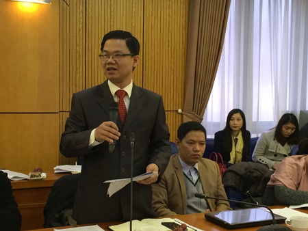 Ông Trần Việt Hưng trả lời câu hỏi của PV Dân trí (Ảnh: Thế Kha).