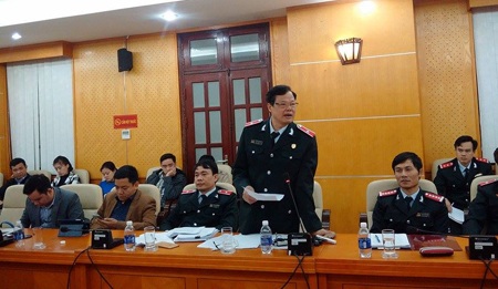 “Tổng Bí thư cũng mong muốn càng thu được nhiều thông tin của dân càng tốt” - 1 Ông Phạm Trọng Đạt trả lời tại cuộc họp báo (Ảnh: T.K.)