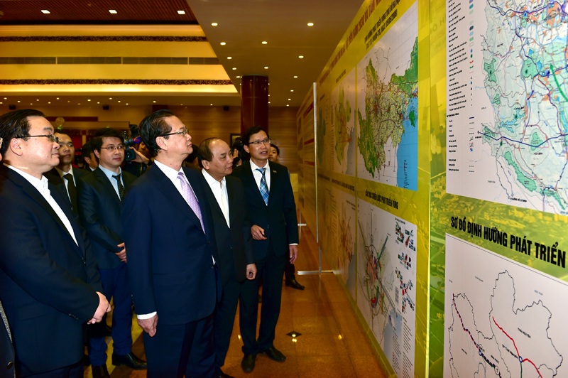Có nhiều “tồn tại” nên phải điều chỉnh quy hoạch xây dựng vùng Thủ đô Hà Nội - 1 Thủ tướng xem đồ án điều chỉnh quy hoạch xây dựng vùng Thủ đô.