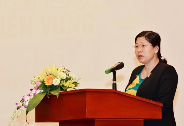 “Nhiều quốc gia lựa chọn kinh tế xanh là mô hình phát triển mới” - 1 Thứ trưởng Bộ Tài nguyên và Môi trường Nguyễn Thị Phương Hoa (Ảnh: Website Bộ TN&MT)
