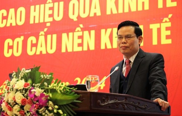 Bí thư Tỉnh ủy Hà Giang lý giải việc “cả nhà làm quan” - 2 Bí thư Tỉnh ủy Hà Giang Triệu Tài Vinh phát biểu tại một hội nghị (Ảnh: Ban Kinh tế Trung ương)