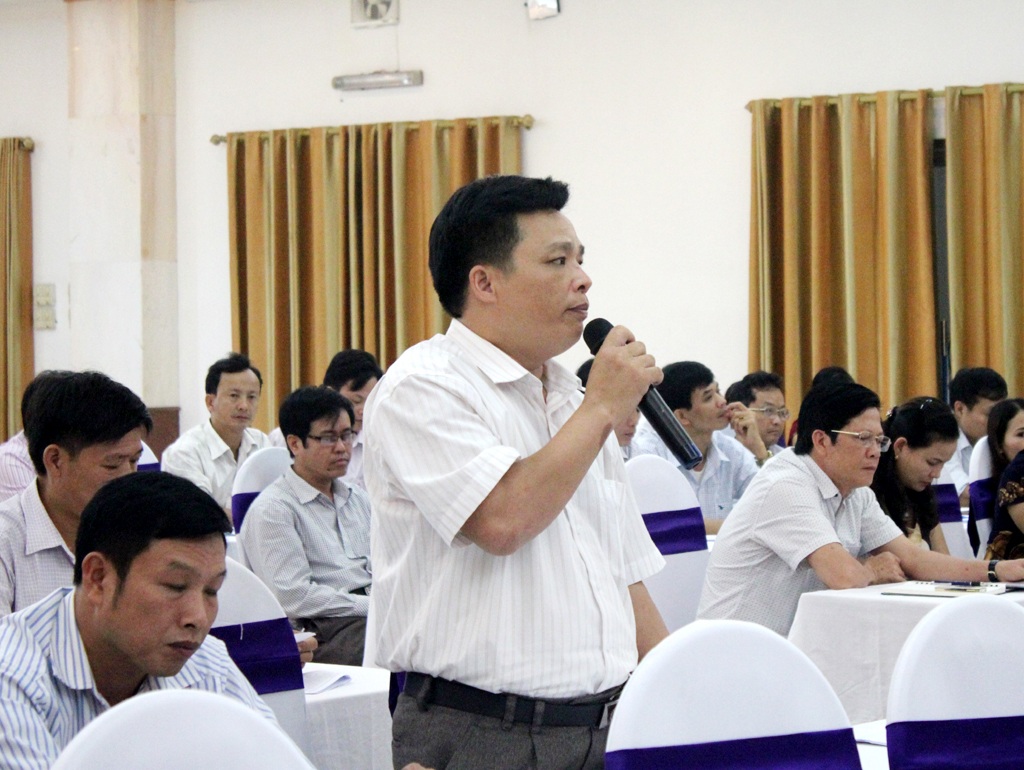 Thực hiện Thông tư 30: Băn khoăn từ nhận xét đến giấy khen - 2 Thông tư 30 đã làm thay đổi nhiều lối mòn trong cách đánh giá học sinh tiểu học.