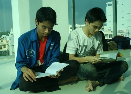 Vay tiền cho con đi thi ĐH - 2 Vay tiền cho con đi thi ĐH - 2