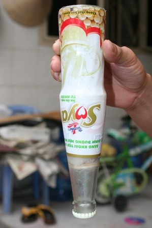 Phát hiện sữa đậu nành Soya bị mốc, kết tủa trong chai chưa mở - 4 Phát hiện sữa đậu nành Soya bị mốc, kết tủa trong chai chưa mở - 4