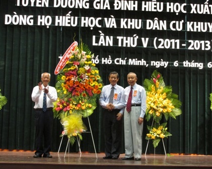 TPHCM: Tuyên dương 241 gương gia đình hiếu học - 3 Đông các đại biểu dự Đại hội tuyên dương tấm gương hiếu học lần 5.
