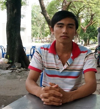 Sĩ tử mồ côi đi thi bằng tiền dành dụm từ học bổng - 1 Sĩ tử mồ côi đi thi bằng tiền dành dụm từ học bổng