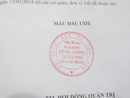 ĐH Hùng Vương TPHCM có con dấu mới - 3 Mẫu dấu mới của trường ĐH Hùng Vương TPHCM.