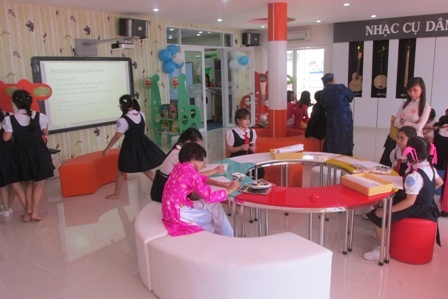 TPHCM đưa vào sử dụng thư viện trường học hiện đại bậc nhất - 1 Một góc của thư viện theo chuẩn châu Âu.