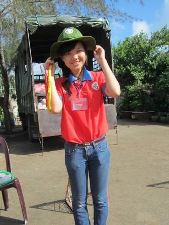 Đôi bạn vừa học giỏi vừa công tác Đoàn xuất sắc - 2 Vừa là thủ lĩnh đoàn của trường nhưng Hải Yến cũng không quên việc học
