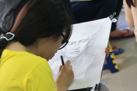  Những chân dung chiến sĩ sắp được hoàn thành