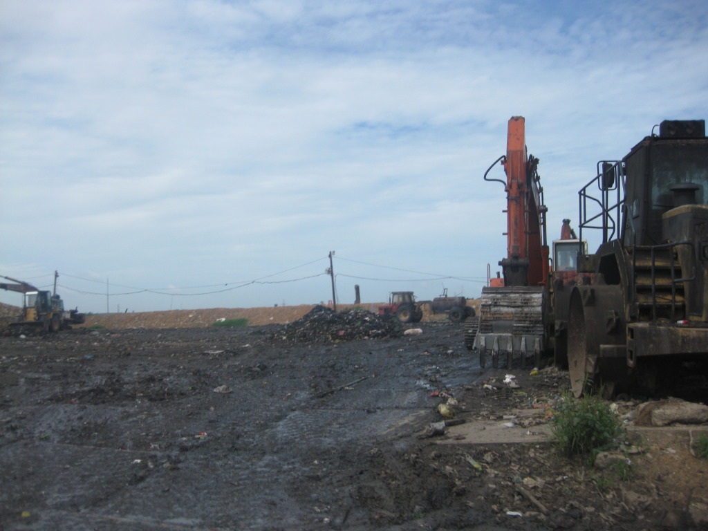 UBND TPHCM quyết định đóng cửa bãi rác Phước Hiệp trước để tránh ô nhiễm môi trường (ảnh internet)