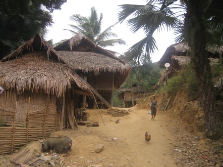 “Bản nghiện” giữa đại ngàn - 1