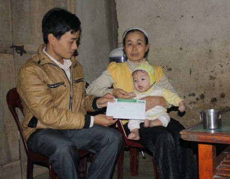 Tạo thêm cơ hội cho cháu Phạm Thị Thành phẩu thuật tim - 3 Tạo thêm cơ hội cho cháu Phạm Thị Thành phẩu thuật tim - 3