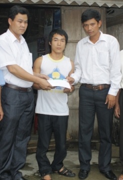 Tạo thêm cơ hội cho cháu Phạm Thị Thành phẩu thuật tim - 4 Tạo thêm cơ hội cho cháu Phạm Thị Thành phẩu thuật tim - 4