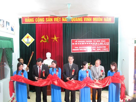 Khánh thành công trình phòng học Dân trí thứ nhất cho trường Tiểu học Liên Minh - 3 Khánh thành công trình phòng học Dân trí thứ nhất cho trường Tiểu học Liên Minh - 3