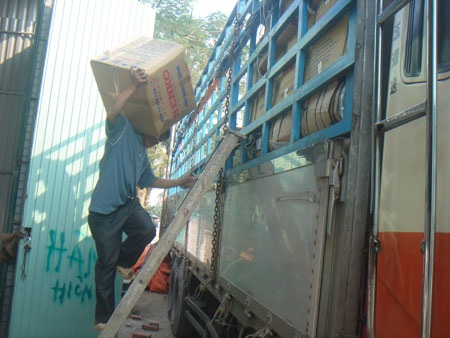 Làng tỷ phú từ nghề đồng nát - 3