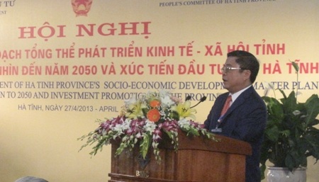 Quang cảnh Hội nghị Công bố quy hoạch tổng thể KT-XH tỉnh đến 2020, tầm nhìn 2050