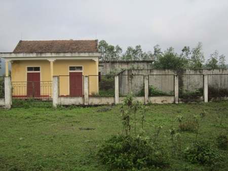 Không
đủ nguồn vốn nên nhà máy nước xã Tân Lộc, huyện Lộc Hà đã phải đóng cửa