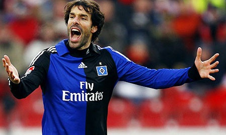 Van Nistelrooy chia tay Hamburg để cập bến Malaga - 1