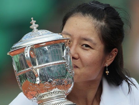 Vô địch Pháp mở rộng, Li Na đi vào lịch sử - 1