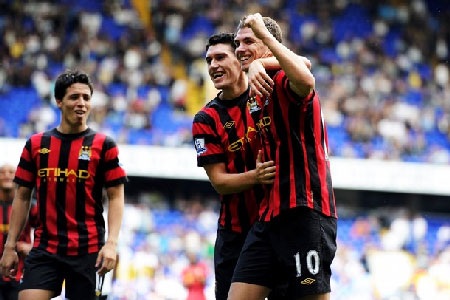 Dzeko lập “siêu hat-trick”, Man City vùi dập Tottenham - 1 Dzeko lập “siêu hat-trick”, Man City vùi dập Tottenham - 1