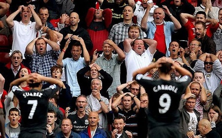 Những khoảnh khắc ấn tượng vòng 4 Premier League - 11