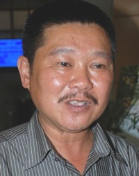 Xin vợ cho “cặp bồ” để truy tìm “voi tặc”  - 1