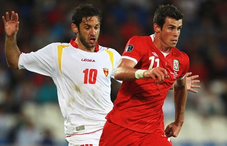 Montenegro - Anh: “Tam sư” cán đích - 2 Montenegro - Anh: “Tam sư” cán đích - 2