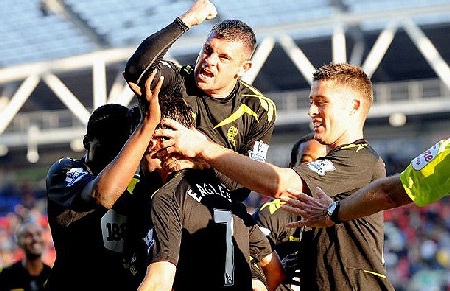 Những khoảnh khắc ấn tượng vòng 8 Premier League - 14