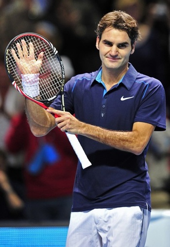 Federer “tốc hành” hạ gục Nadal, Murray rút lui khỏi World Tour Finals - 2 Federer “tốc hành” hạ gục Nadal, Murray rút lui khỏi World Tour Finals - 2