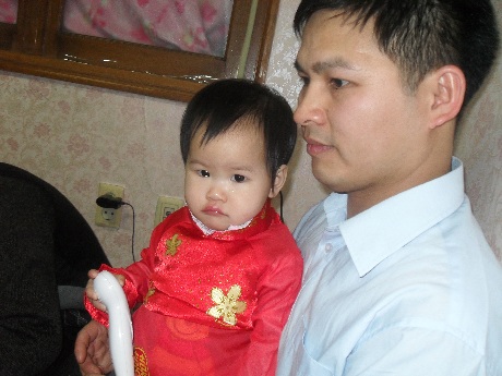 Cùng trao gửi lời sẻ chia, chúc mừng năm mới 2012 - 2 Cùng trao gửi lời sẻ chia, chúc mừng năm mới 2012 - 2