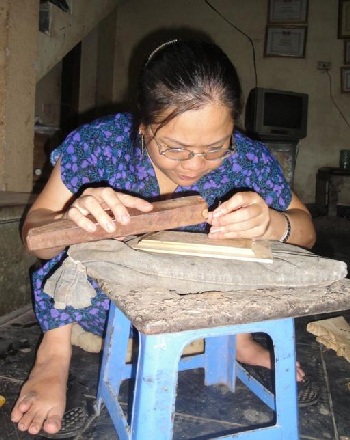 Chuyện cổ tích về người phụ nữ đi... bằng tay - 1 Chuyện cổ tích về người phụ nữ đi... bằng tay - 1