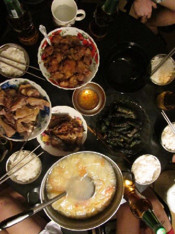 Niềm vui của những chàng trai Việt trong… “ngày đàn ông”  - 1