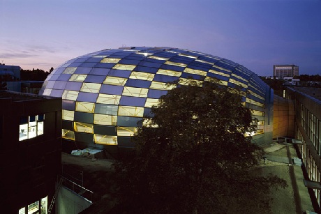 Top 25 thư viện trường Đại học đẹp nhất thế giới (Phần I) - 10