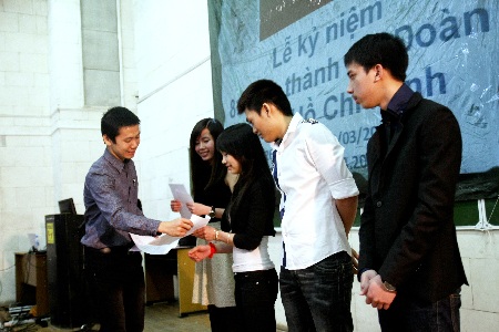 DHS tại Voronezh với Ngày hội thanh niên