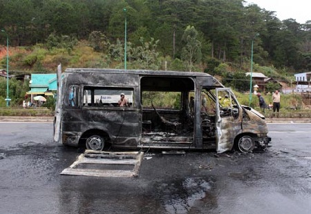 Cháy xe: Thủ phạm không phải là xăng dầu