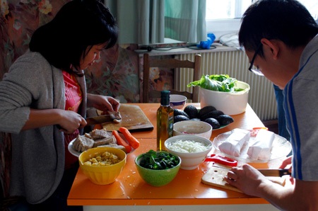 Thú vị chuyện “thực” của du học sinh