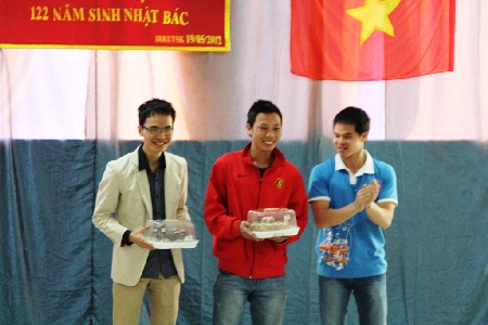 Bác Hồ trong tim những du học sinh xa xứ - 4 Bác Hồ trong tim những du học sinh xa xứ