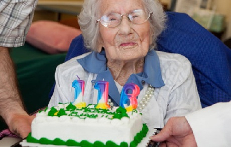 Người thọ nhất thế giới kỷ niệm sinh nhật lần thứ 116 - 1 Cụ Besse Cooper trong ngày kỷ niệm sinh nhật lần thứ 116