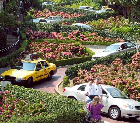 Những con đường độc đáo nhất thế giới