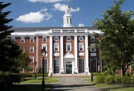 Đại học Harvard rúng động vì gian lận thi cử - 1 ĐH Harvard đang đứng trước vụ bê bối lớn nhất trong lịch sử