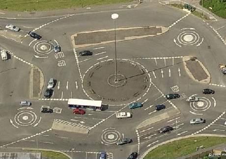 Con đường chỉ dài 350m này nằm ở